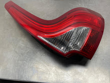 Load image into Gallery viewer, TAIL LIGHT LAMP ASSEMBLY Volvo S60 XC60 12 13 14 15 16 17 Right - NW648663
