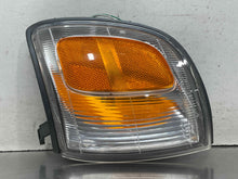 Load image into Gallery viewer, TURN SIGNAL 4 Runner 1996 96 1997 97 1998 98 Left - NW648710