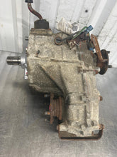 Load image into Gallery viewer, TRANSFER CASE 4 Runner Tacoma 96 97 98 99 00 - 02 03 04 - NW648880
