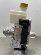 Load image into Gallery viewer, ABS Pump GIULIA 2019 - NW649347