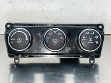 Load image into Gallery viewer, Temperature Controls Jeep Wrangler 2016 - NW649396
