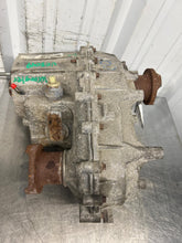 Load image into Gallery viewer, TRANSFER CASE Jeep Wrangler 12 13 14 15 16 17 18 - NW649136