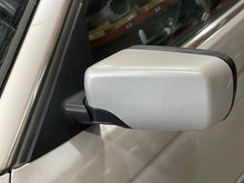 Load image into Gallery viewer, SIDE VIEW DOOR MIRROR 320i 325ci 325i 330ci 330i 330xi 01-03 Left - NW650056