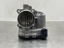 Load image into Gallery viewer, Throttle Body Ford Escape 2016 - NW650124