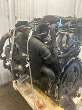 Load image into Gallery viewer, Engine Motor F-PACE 2019 - NW650176