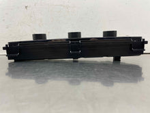 Load image into Gallery viewer, Temperature Controls Honda HR-V 2024 - NW650654