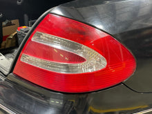 Load image into Gallery viewer, TAIL LIGHT LAMP ASSEMBLY CLK320 CLK430 CLK500 CLK55 03-05 Right - NW651138
