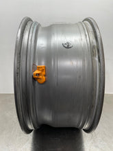 Load image into Gallery viewer, Wheel Rim BMW 650I 2014 - NW649923