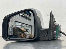 Load image into Gallery viewer, Side View Door Mirror GRAND CHEROKEE 2019 - NW651588
