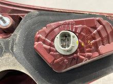 Load image into Gallery viewer, TAIL LIGHT LAMP ASSEMBLY Toyota Rav4 2013 13 2014 14 Left - NW651845