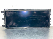 Load image into Gallery viewer, INFO-GPS SCREEN E300 E350 E400 E550 2017 17 2018 18 - NW652407