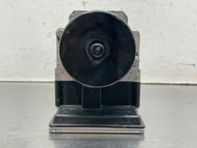 Load image into Gallery viewer, ABS Pump SAAB 9-3 2011 - NW654384