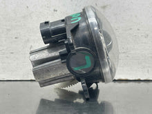 Load image into Gallery viewer, Park Lamp Light 2020 - NW654432