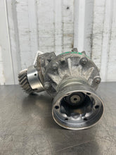 Load image into Gallery viewer, Transfer Case 2020 - NW654229