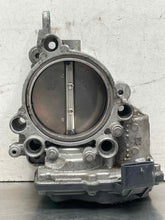 Load image into Gallery viewer, Throttle Body BMW 430I 2018 - NW654367