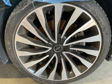 Load image into Gallery viewer, Wheel Rim LINCOLN CONTINENTAL 2018 - NW654650