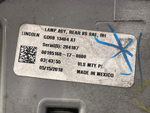 Load image into Gallery viewer, Tail Lamp Light LINCOLN CONTINENTAL 2018 - NW655010