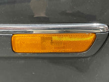 Load image into Gallery viewer, PARKLAMP Volkswagen Jetta Golf 1999 99 2000 00 2001 01 02 03 04 05 06 07 Left - NW654829