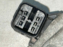 Load image into Gallery viewer, THROTTLE BODY BMW X3 X5 528i 328i 128i 2007 07 2008 08 2009 09 2010 10 11 12 - NW654885