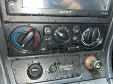 Load image into Gallery viewer, AC HEATER TEMP CONTROL Mazda Miata 2001 01 2002 02 03 - NW655125