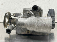 Load image into Gallery viewer, THROTTLE BODY Mazda Miata 1999 99 2000 00 2001 01 2002 02 2003 03 04 05 Manual - NW655477
