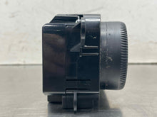 Load image into Gallery viewer, FRONT TEMPERATURE CONTROLS Gl350 Gl450 Gl550 ML320 10-13 - NW655126