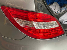 Load image into Gallery viewer, TAIL LIGHT LAMP ASSEMBLY R350 2011 11 2012 12 2013 13 Left - NW655481