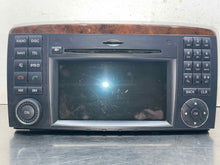 Load image into Gallery viewer, RADIO Mercedes-Benz R350 2010 10 2011 11 2012 12 - NW655313