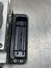 Load image into Gallery viewer, ABS ANTI-LOCK BRAKE PUMP Audi A8 S8 2015 15 2016 16 - NW656535