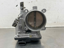 Load image into Gallery viewer, Throttle Body Subaru Impreza 2017 - NW656401