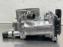 Load image into Gallery viewer, Throttle Body Subaru Impreza 2017 - NW656401