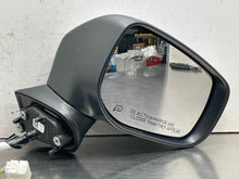 Load image into Gallery viewer, SIDE VIEW DOOR MIRROR Subaru Impreza 2017 17 2018 18 Right - NW656557