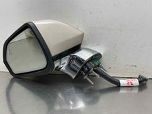 Load image into Gallery viewer, Side View Door Mirror Lincoln MKZ 2017 - NW656207