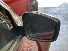 Load image into Gallery viewer, SIDE VIEW DOOR MIRROR Volkswagen Jetta 11 12 13 14 15 16 Right - NW656558