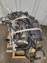Load image into Gallery viewer, Engine Motor Chevrolet Volt 2017 - NW657246