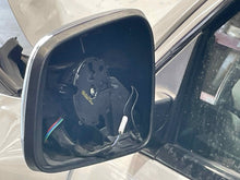 Load image into Gallery viewer, SIDE VIEW DOOR MIRROR Jeep Grand Cherokee 16 17 18 19 20 Left - NW657132