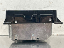 Load image into Gallery viewer, Radio GRAND CHEROKEE 2019 - NW657309