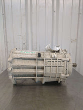 Load image into Gallery viewer, TRANSFER CASE Porsche Cayenne 11 12 13 14 15 16 17 18 - NW657826