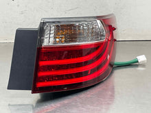Load image into Gallery viewer, OUTER TAIL LIGHT LAMP ES300H ES350 2013 13 2014 14 2015 15 Right - NW658130