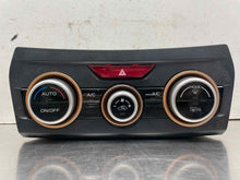 Load image into Gallery viewer, Temperature Controls XV CROSSTREK 2019 - NW658751