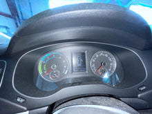 Load image into Gallery viewer, SPEEDOMETER CLUSTER Volkswagen Jetta 2013 13 - NW660011