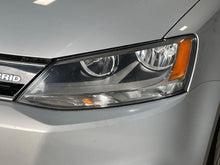 Load image into Gallery viewer, HEADLIGHT LAMP ASSEMBLY Volkswagen Jetta 11 12 13 14 15 16 Left - NW659980