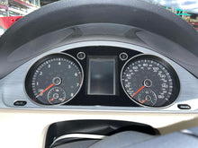 Load image into Gallery viewer, Speedometer Cluster CC 2015 - NW660428