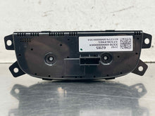 Load image into Gallery viewer, TEMPERATURE CONTROLS Cadillac XTS 2013 13 2014 14 - NW660384