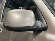 Load image into Gallery viewer, SIDE VIEW MIRROR Suburban Tahoe Yukon 2000 00 2001 01 2002 02 Right - NW661285