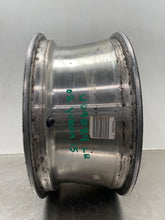 Load image into Gallery viewer, Wheel Rim GMC Yukon 2002 - NW661363