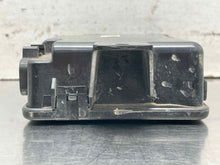 Load image into Gallery viewer, ECU ECM COMPUTER 3500 pickup Yukon Tahoe 00 01 02 - NW661044