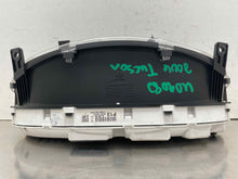 Load image into Gallery viewer, SPEEDOMETER CLUSTER Hyundai Tucson 2005 05 2006 06 - NW661492