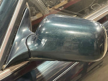 Load image into Gallery viewer, SIDE VIEW MIRROR LEXUS ES300 1992 93 94 95 96 Left - NW661804