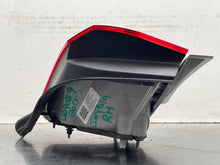 Load image into Gallery viewer, OUTER TAIL LIGHT LAMP Impala Impala New Style Impala Old Style 14-20 Right - NW662000